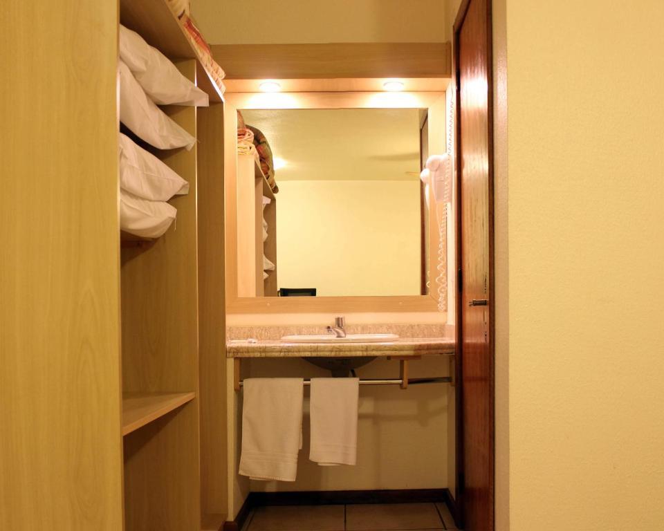 Hotel Antonio'S Санта Крус ду Сул Стая снимка
