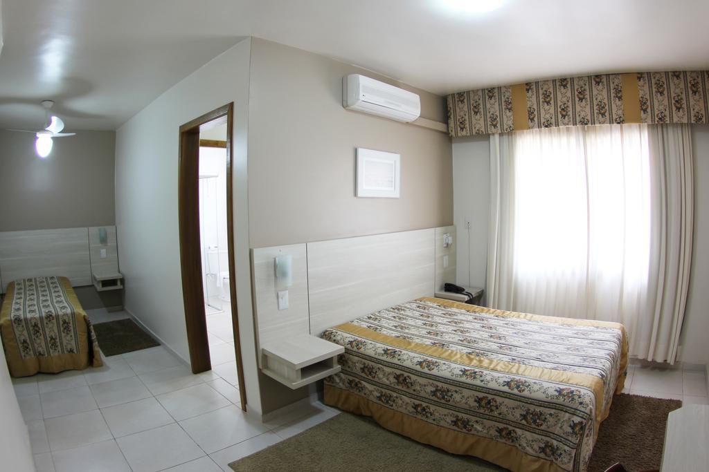 Hotel Antonio'S Санта Крус ду Сул Екстериор снимка